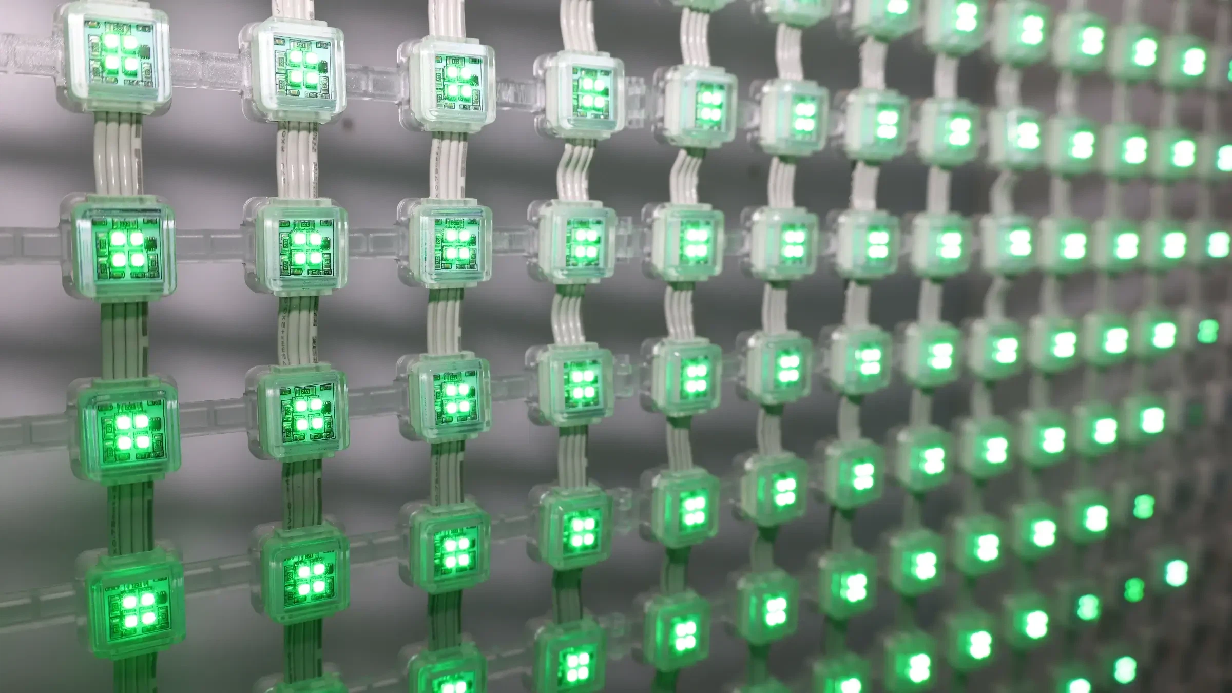 5 تصور اشتباه عمده در تعمیر و نگهداری صفحه نمایش های شبکه انعطاف پذیر